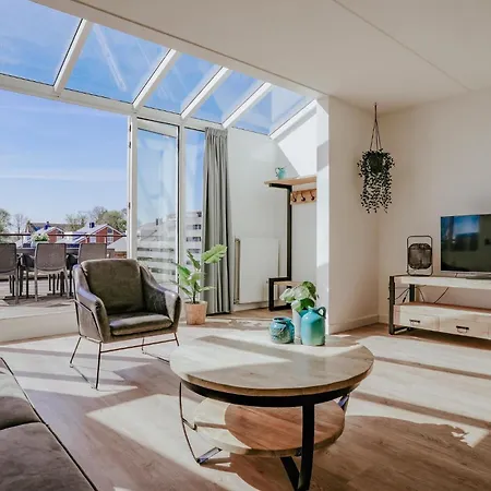 Holiday home House In Uitgeest 472