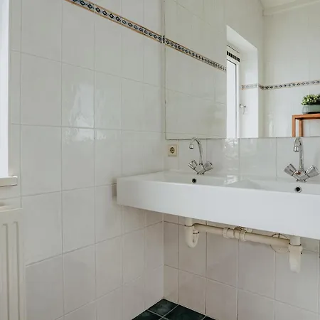Holiday home House In Uitgeest 472